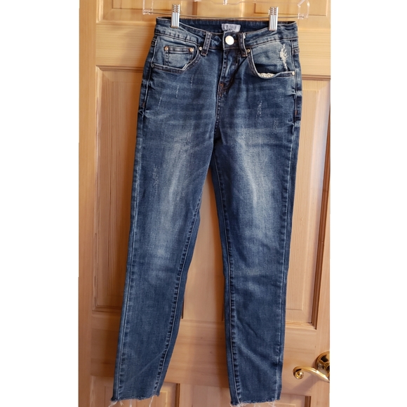 TOBI Women's Size 24 Blue Jeans - Picture 2 of 9